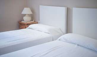 Apartamentos Montserrat 32