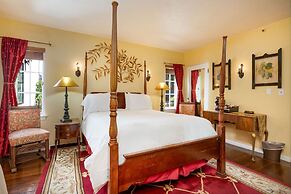 Candlelight Inn Napa Valley