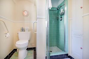 Candlelight Inn Napa Valley