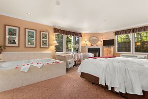 Candlelight Inn Napa Valley