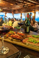 Arrayan Lake View Mountain Lodge & Casa De Te Arrayan