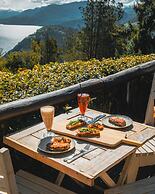 Arrayan Lake View Mountain Lodge & Casa De Te Arrayan