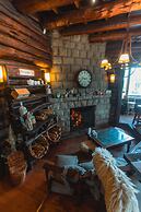 Arrayan Lake View Mountain Lodge & Casa De Te Arrayan