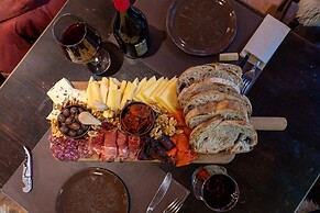 Arrayan Lake View Mountain Lodge & Casa De Te Arrayan