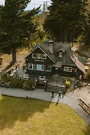 Arrayan Lake View Mountain Lodge & Casa De Te Arrayan