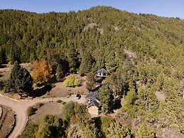 Arrayan Lake View Mountain Lodge & Casa De Te Arrayan