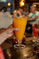 Arrayan Lake View Mountain Lodge & Casa De Te Arrayan