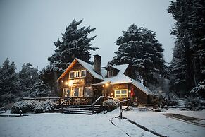 Arrayan Lake View Mountain Lodge & Casa De Te Arrayan