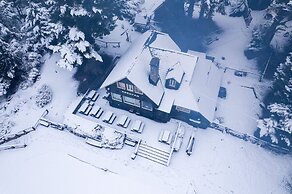 Arrayan Lake View Mountain Lodge & Casa De Te Arrayan