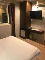 Baseball exquisite hotel