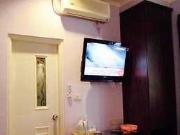 Baseball exquisite hotel