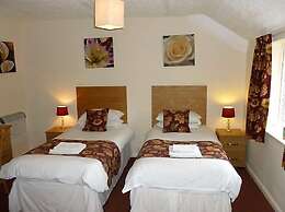 Ferns Farm Hotel & Palms Leisure Club