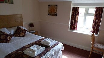 Ferns Farm Hotel & Palms Leisure Club