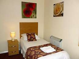 Ferns Farm Hotel & Palms Leisure Club