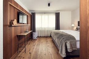 Conrad's Mountain Lodge