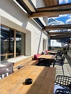 Conrad's Mountain Lodge