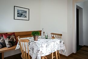 Conrad's Mountain Lodge