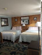 Hills Motor Court & Marina