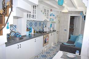 Dzg House