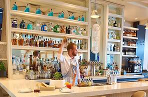 The Vanderbilt Hotel Suites