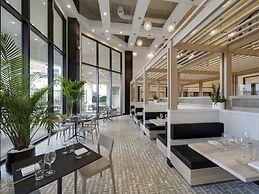 The Vanderbilt Hotel Suites