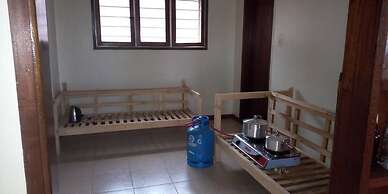 Morgen breeze tours and backpackers