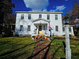 The Buckmaster Inn