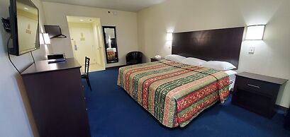 Plano Inn & Suites