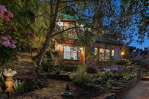 Marbella Lane Tuscan Villa with Hot Tub