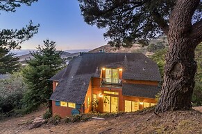 Marbella Lane Tuscan Villa with Hot Tub