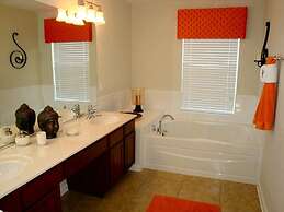 6BR 4BA Home in Windsor Hills by CV-2520