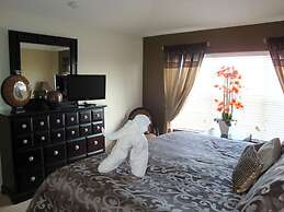 6BR 4BA Home in Windsor Hills by CV-2520