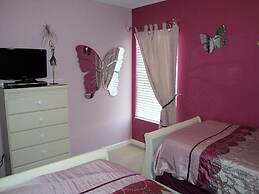 6BR 4BA Home in Windsor Hills by CV-2520