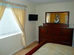 6BR 4BA Home in Windsor Hills by CV-2520