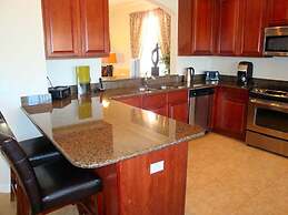 6BR 4BA Home in Windsor Hills by CV-2520