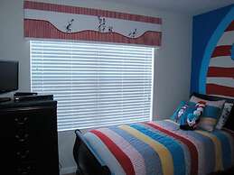 6BR 4BA Home in Windsor Hills by CV-2520