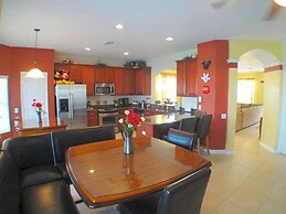 6BR 4BA Home in Windsor Hills by CV-2537