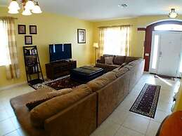 6BR 4BA Home in Windsor Hills by CV-2537