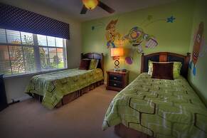 6BR 4BA Home in Windsor Hills by CV-2579