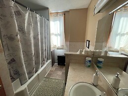 Nashwauk Lodging - Hostel