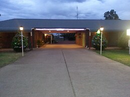 Barham Colonial Motel