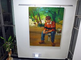 Gallery Family Hotel