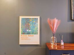 Gallery Family Hotel