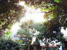 Gallery Family Hotel