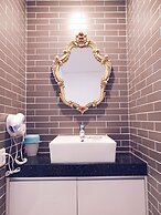 Gallery Family Hotel