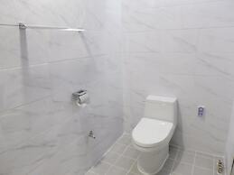 Gallery Family Hotel