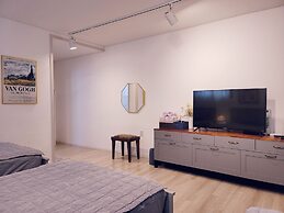 Gallery Family Hotel