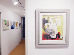 Gallery Family Hotel