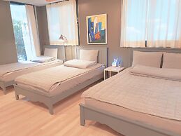 Gallery Family Hotel