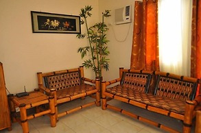 Haus Of Tubo Pension House